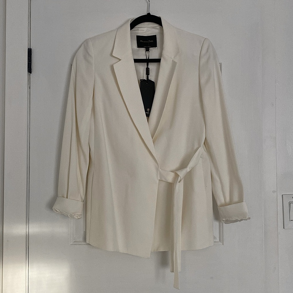 Brand New Massimo Dutti White Wrap Style Blazer - With tags